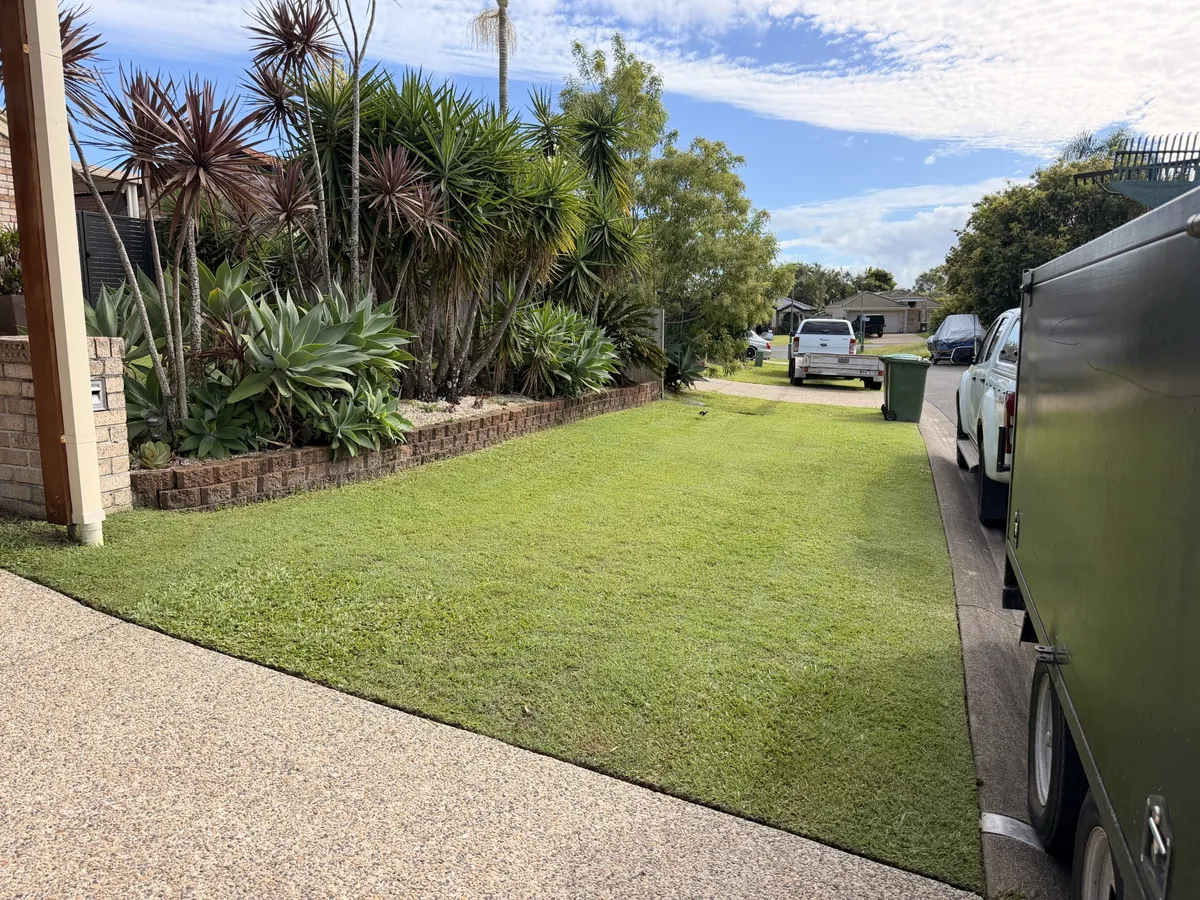 Lawn Mowing — lawn mowing Coomera by Enviro Garden Care & Odd Jobs, Northern Gold Coast